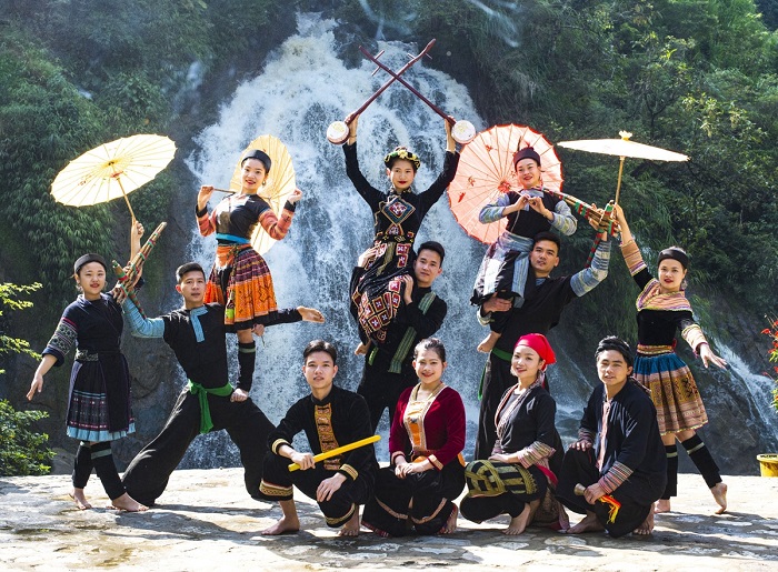 Sapa 3 Days 2 Nights Trekking Tour from Hanoi – Hotel & Homestay Experience